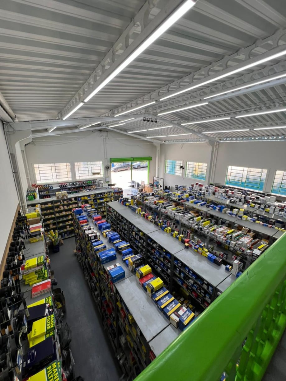 auto peças, elétricos, óleo, acessório automotivos